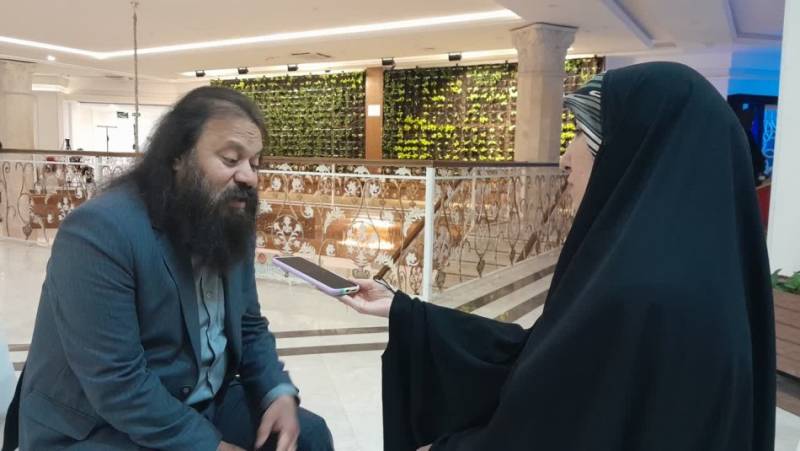 نقش سینمای دینی در کشورمان کمرنگ شده است